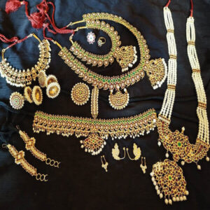 JEWELLERY SET